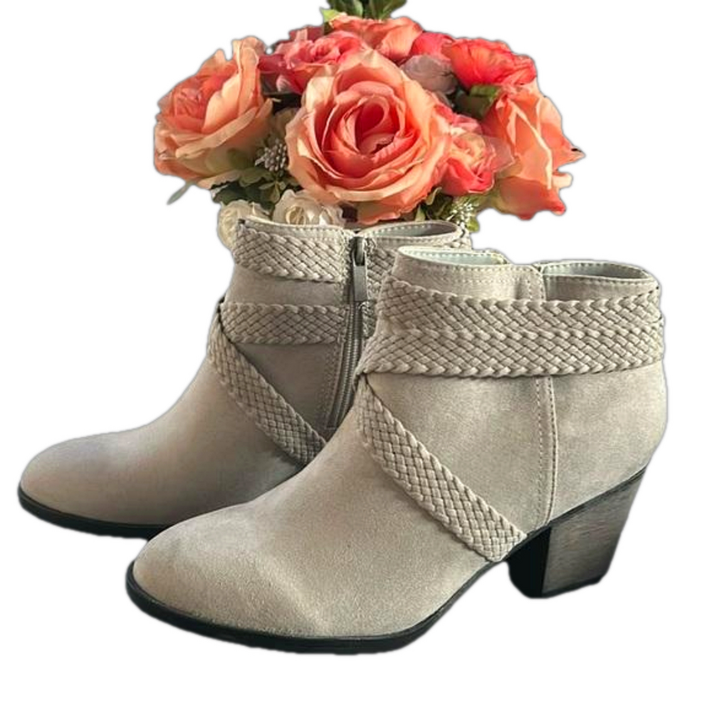Journee Collection Senica Women’s Taupe Braid Strap Ankle Boots Size 9 NWOB